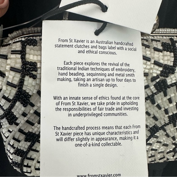 From St Xavier Alice Beaded Box Clutch White NWT! - Picture 6 of 11